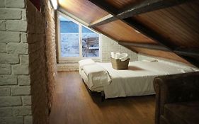 Tiny Apartment On The Roof Touching Gibraltar